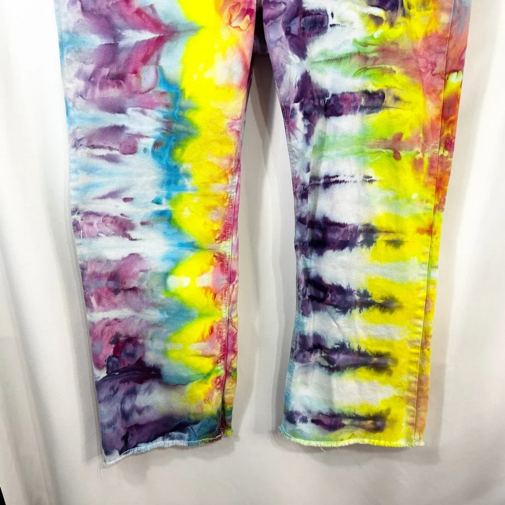 Crown & Ivy Sz 16 Capri Jeans‎ Handmade Tie Dye Denim Yellow Purple Raw Hem 1478